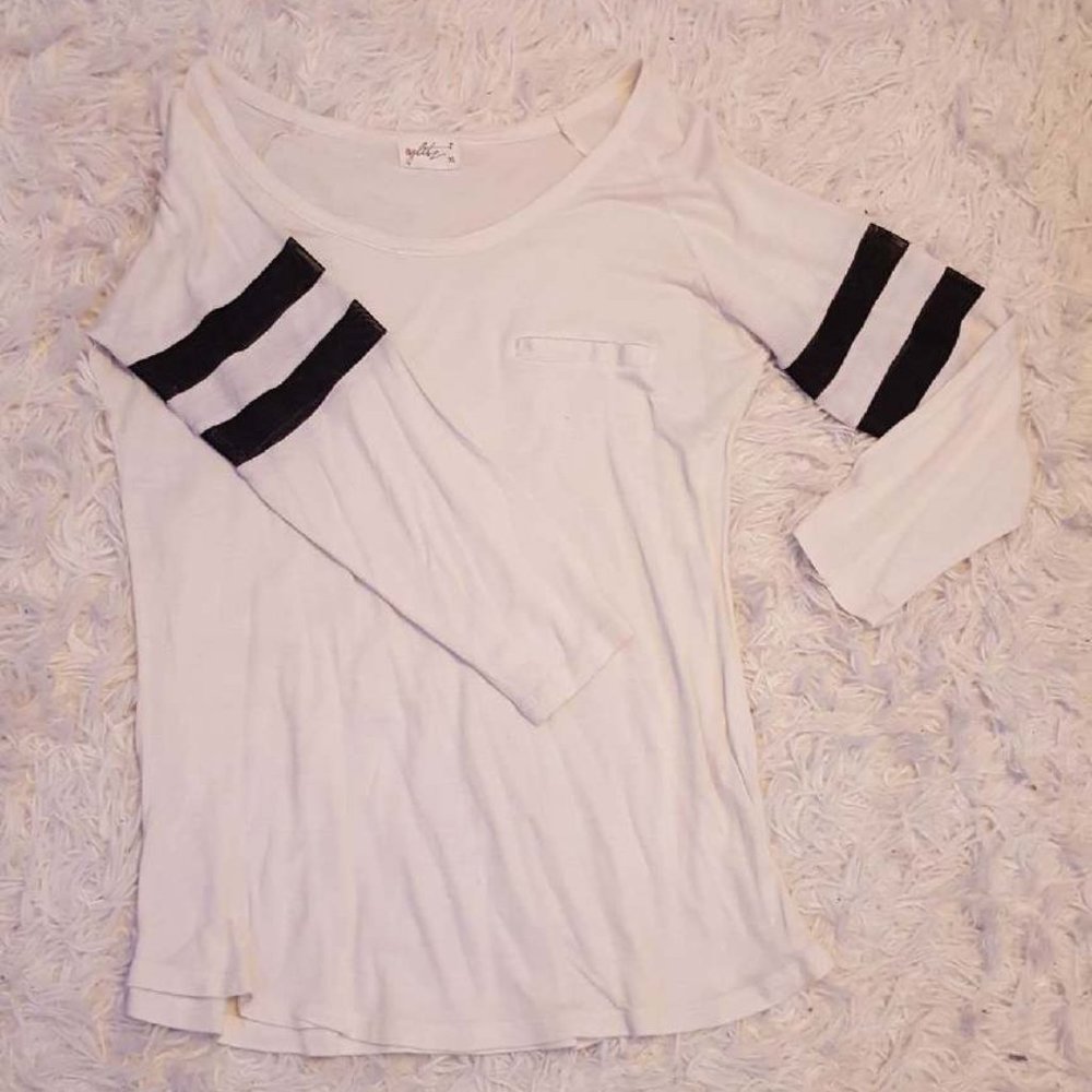 Womens Glitz Tee